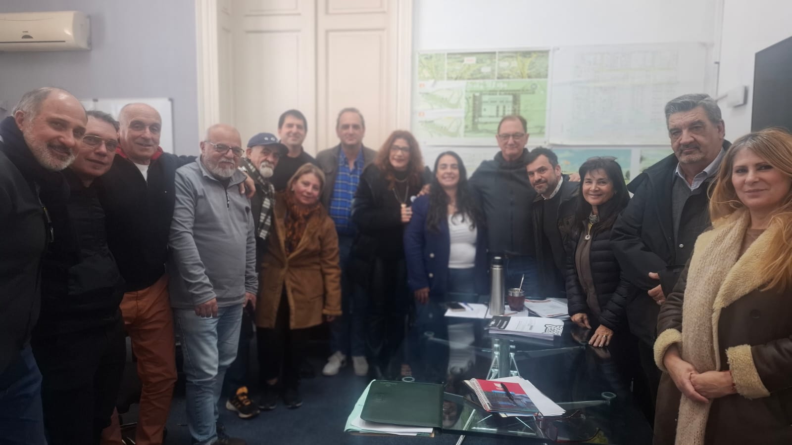 La Cámara se reunió con autoridades municipales para impulsar mejoras en el centro comercial